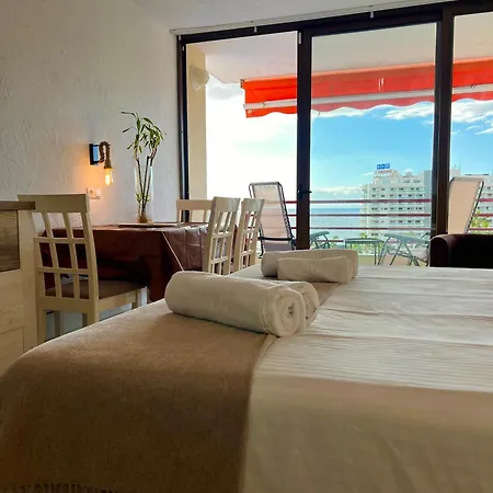 Olimpia Sunset Apartment *